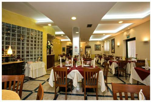 Hotel Lo Squalo