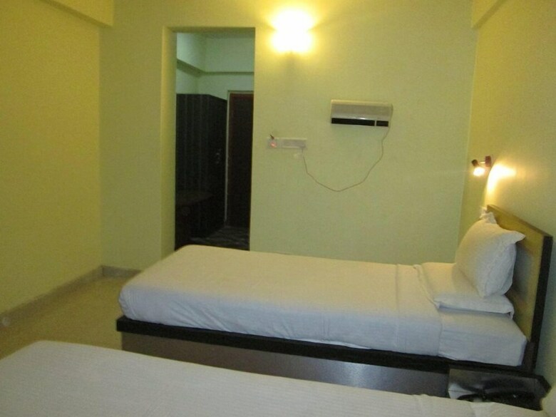 Hotel Nalanda Regency Rajgir