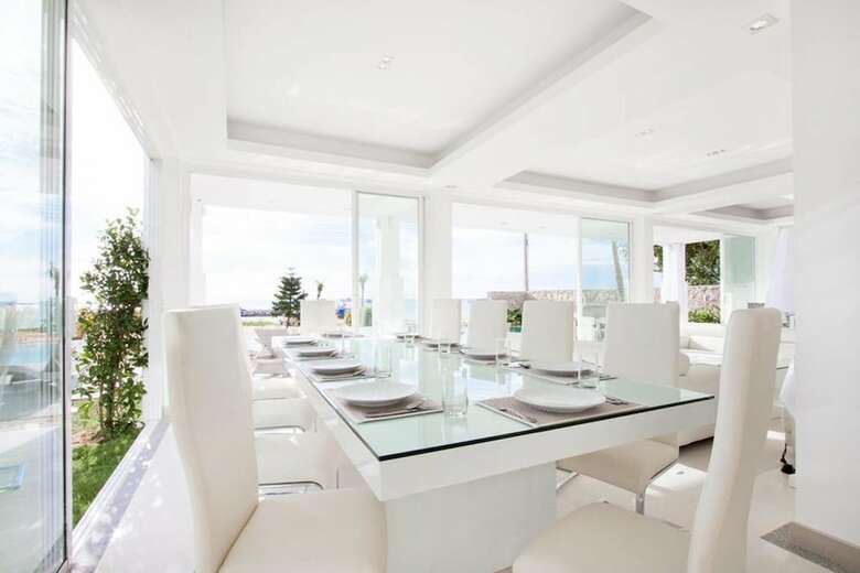 Villa 7th Heaven Beach Front