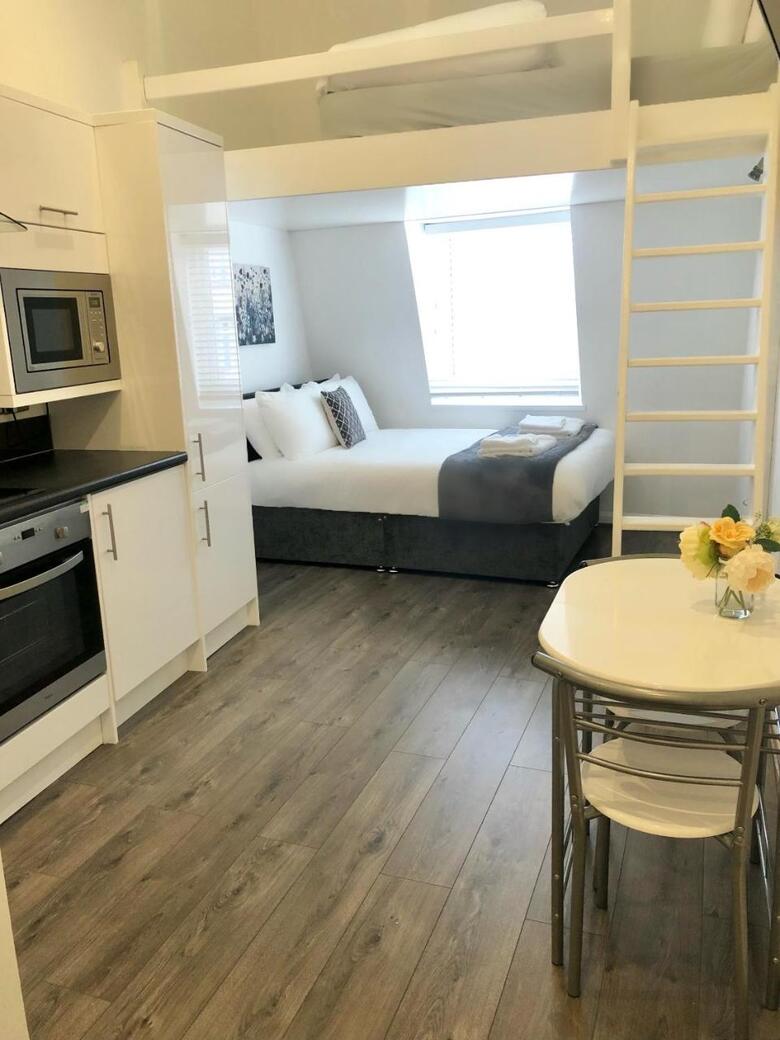 Apartamentos Fox Studios