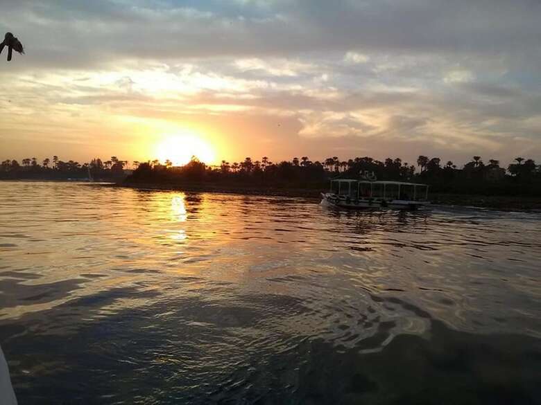 Hotel Luxor Guest House