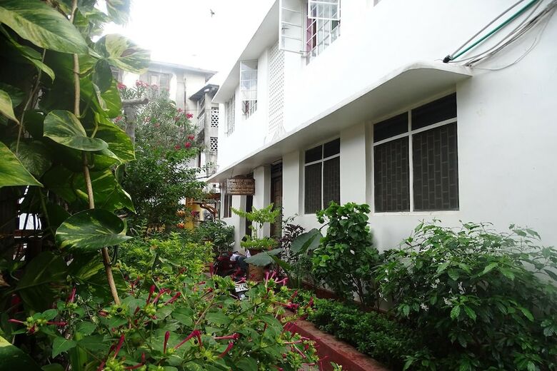 Hotel Jambo Guest House