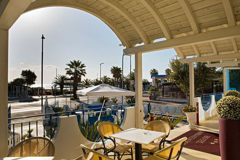 Hotel Ambassador