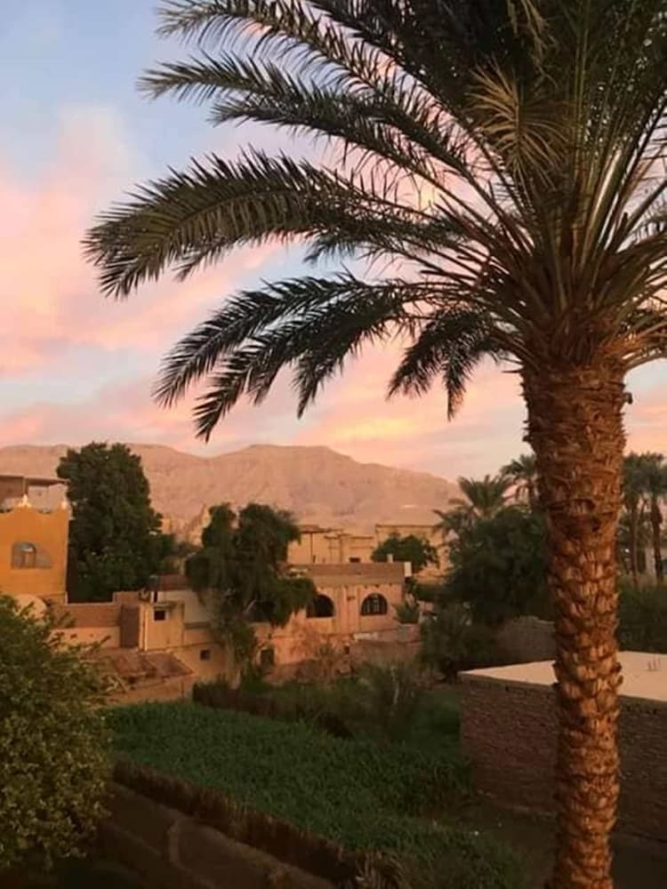 Amenophis Hotel