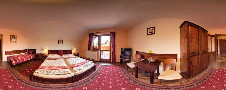 Hotel Penzi�n Mot�?
