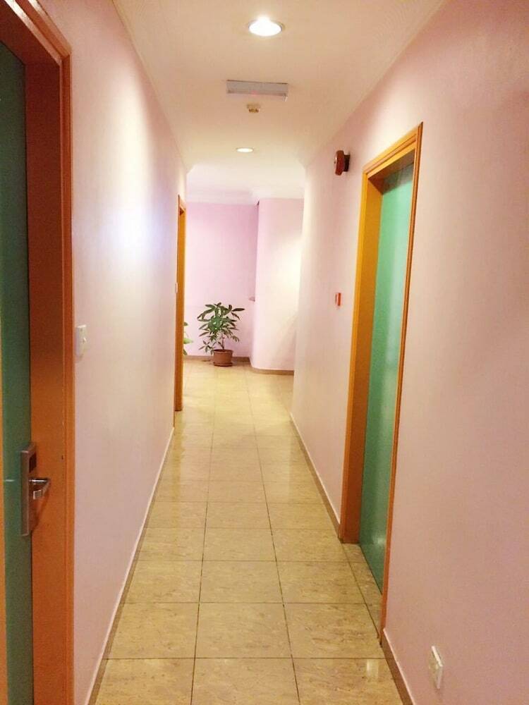 Skyglobal Hotel