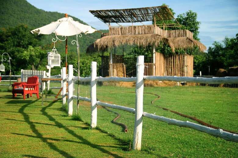 Hotel Petch Rim Tan Resort