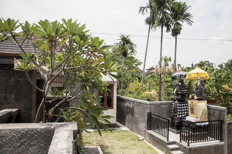 Bed & Breakfast Kubu Daton Homestay