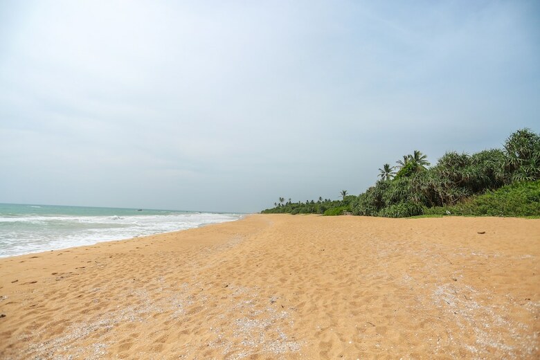 Hotel Rathgama Beach House