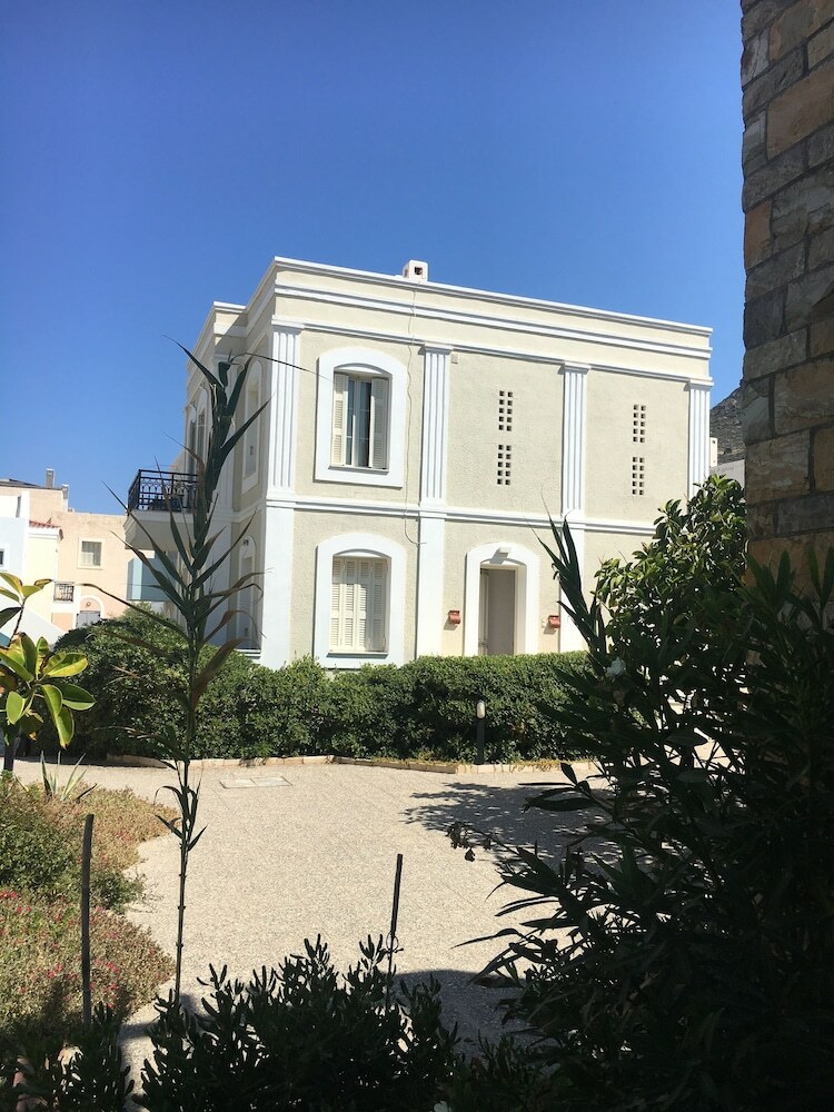 Hotel One And Only Apartments
