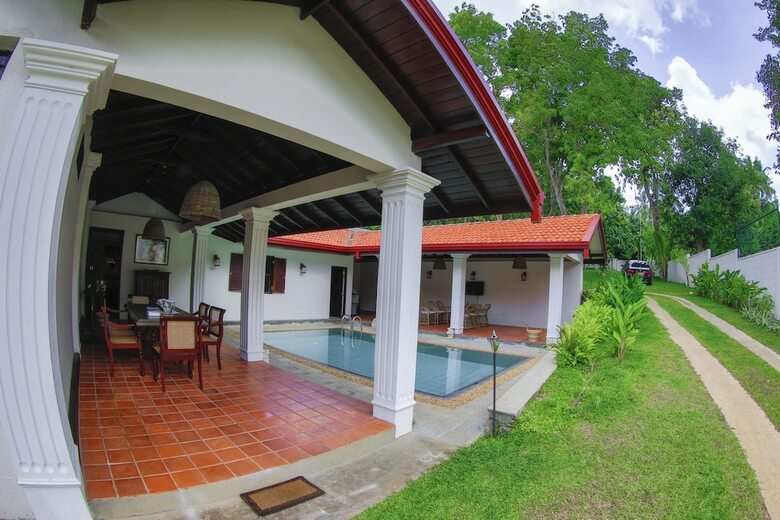 Arvani Villa