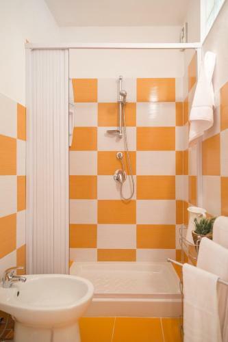 Apartamento Casa Siciliana Da 16 A 18