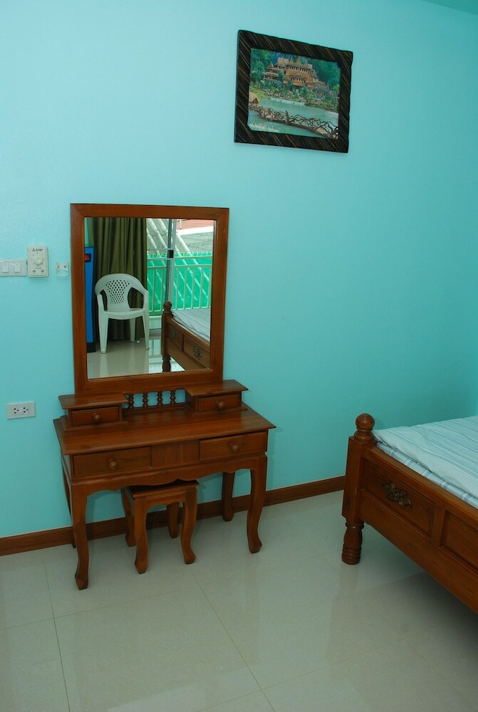 Hotel Perm Poon Sup Apartment