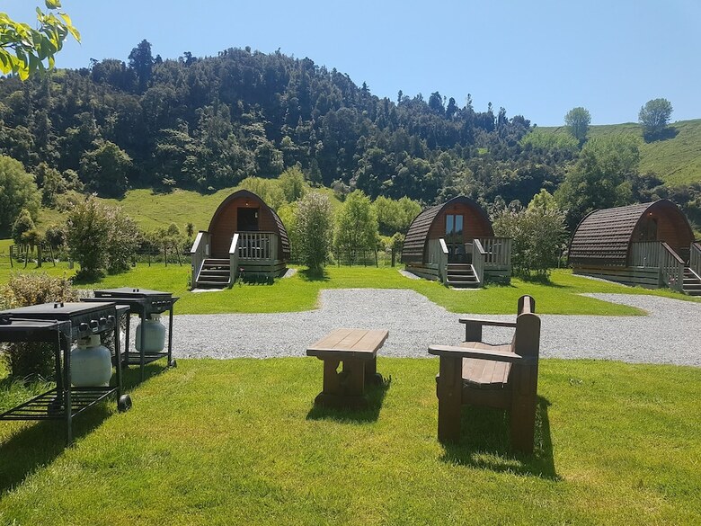 Flat Hills Cafe And Tourist Park