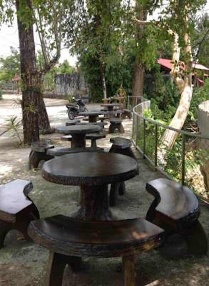Hotel River Park Resort