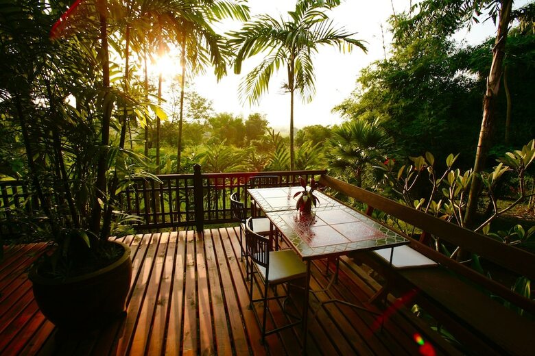 Hotel Naga Hill Resort