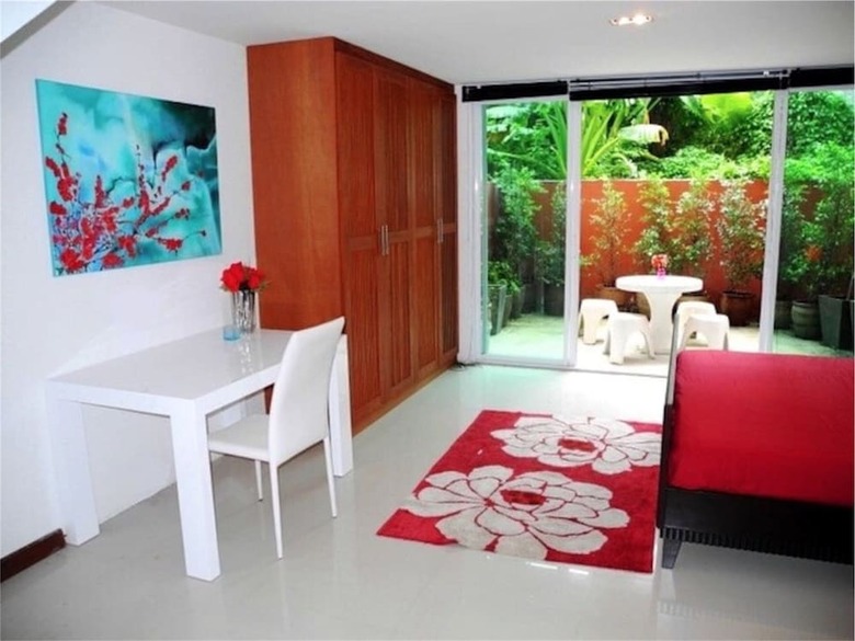 Sunrise 3 Bedrooms Apartment In Nai Harn