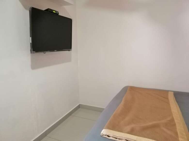 Oyo 89985 Js Hotel