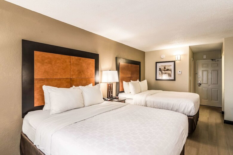 Hotel Clarion Inn