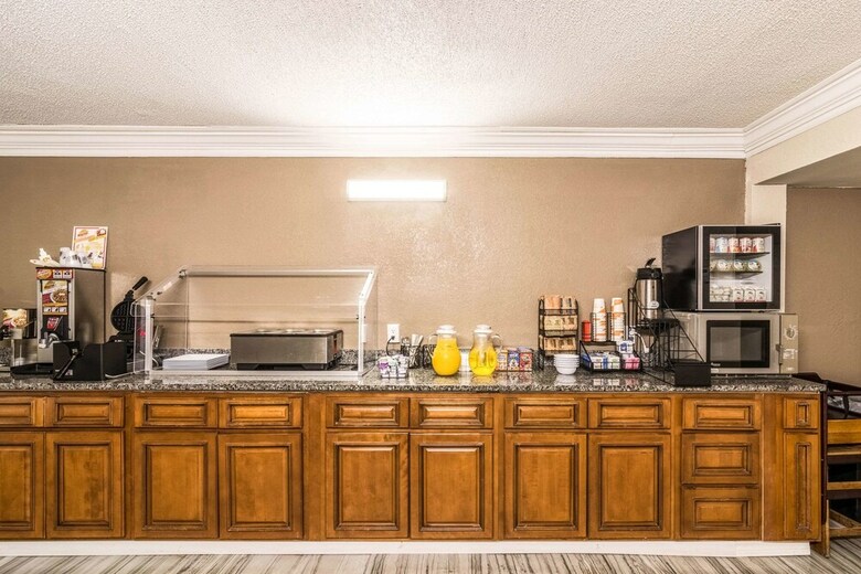 Hotel Clarion Inn
