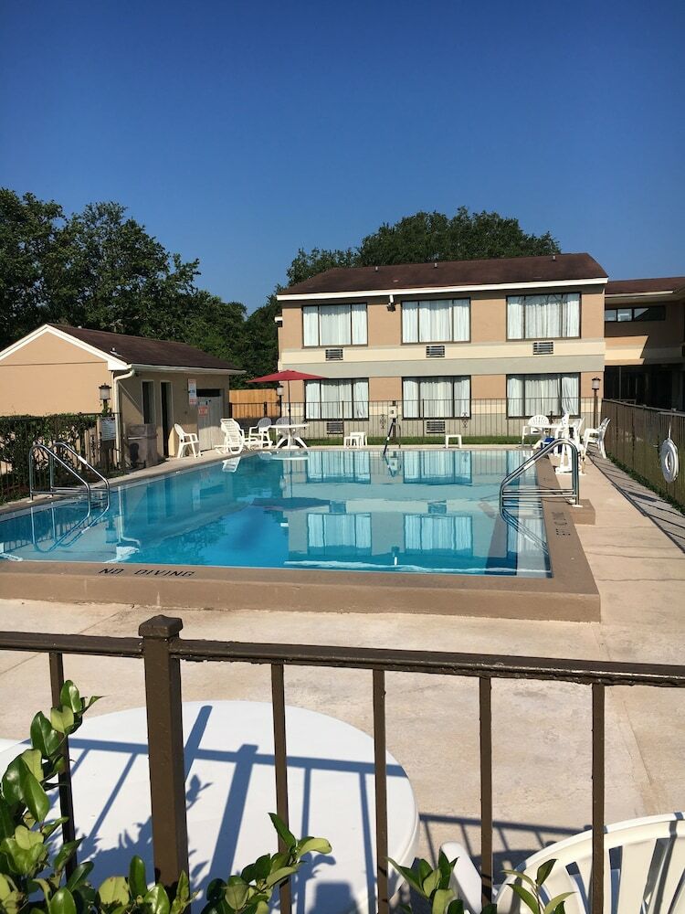 Hotel Clarion Inn