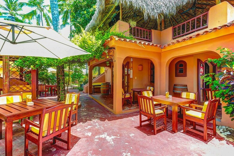 Hotel Beach Bungalows Los Corales Club & Spa