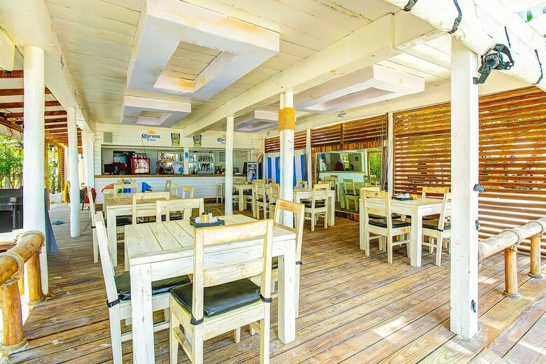 Hotel Beach Bungalows Los Corales Club & Spa