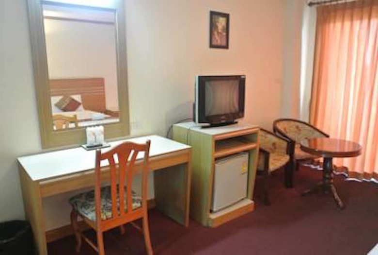 Chaikanathani Hotel