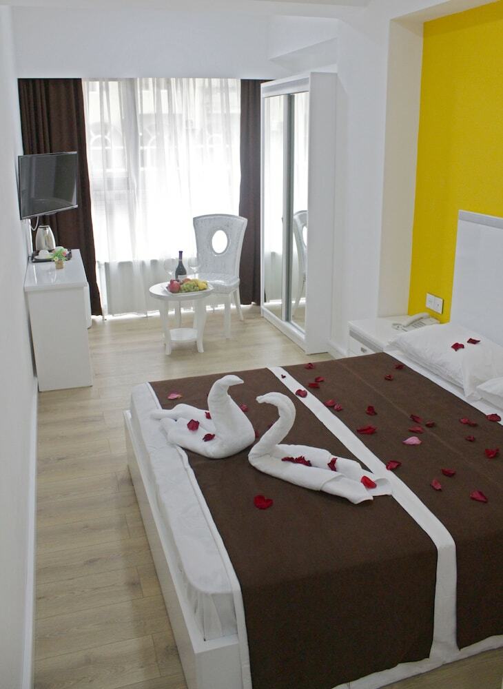 Mark Hotel Baku