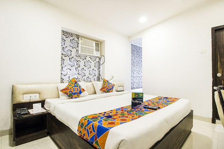 Fabhotel Travellers Inn Gomti Nagar