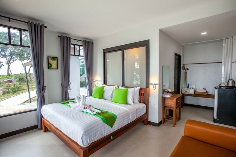 Hotel Lanta Corner Resort