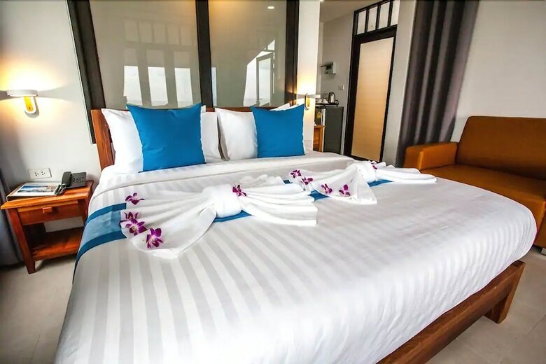 Hotel Lanta Corner Resort
