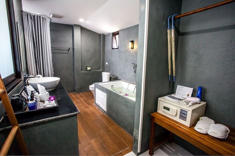 Hotel Lanta Corner Resort