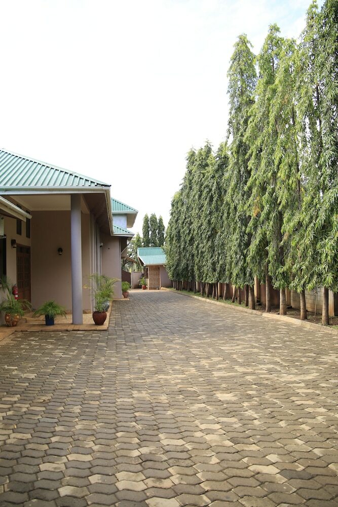 Hotel Sangana Lodge