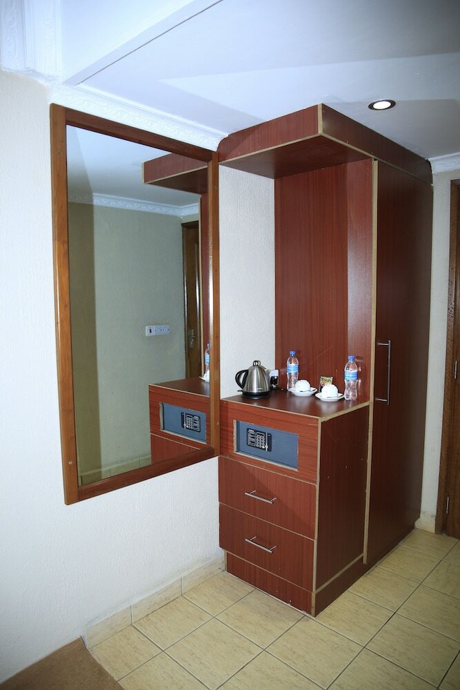 Hotel Sangana Lodge
