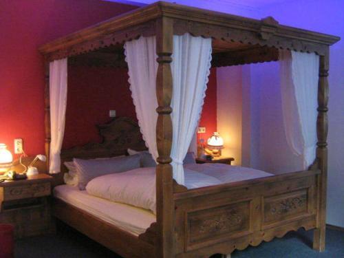 Hostal Gasthaus Laubacher Wald