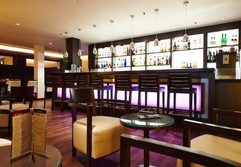 Hotel Courtyard By Marriott Wiesbaden-nordenstadt