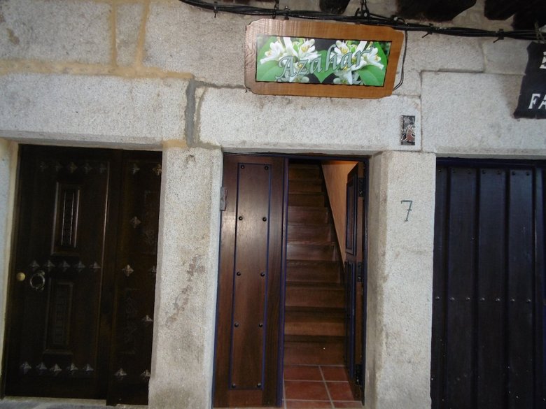 Apartamentos Azahar