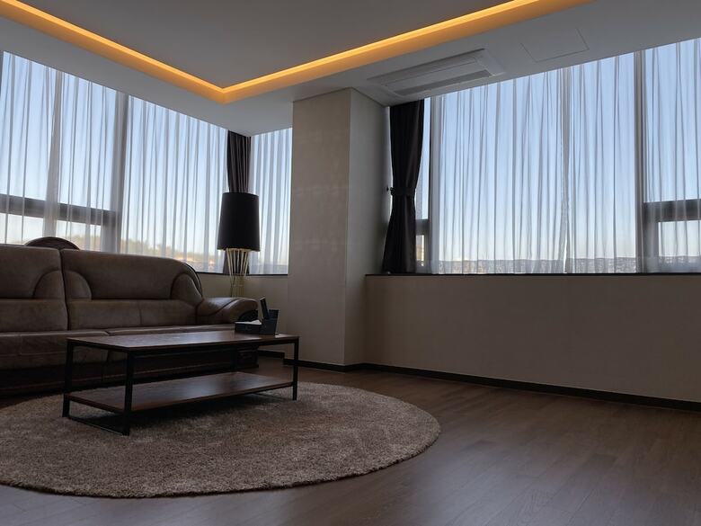 New Donghae Hotel
