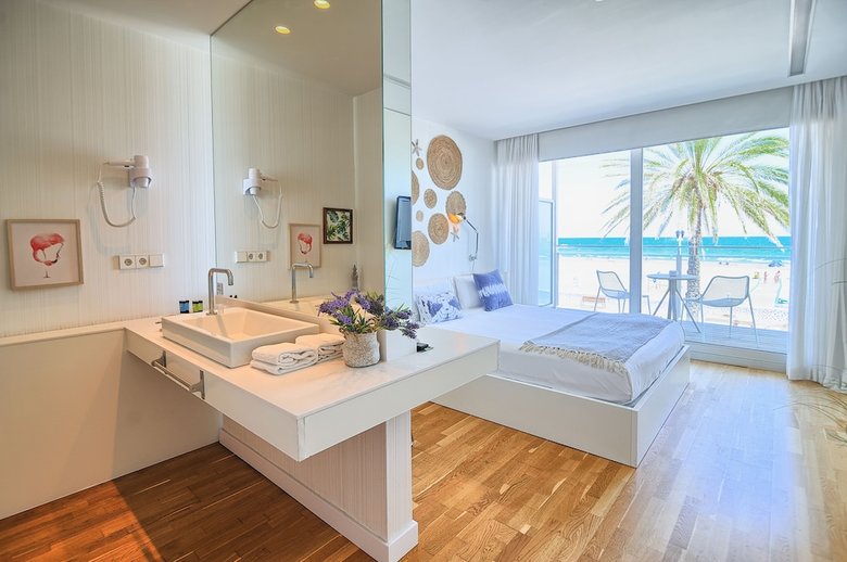 Meraki Beach Hotel - Adults Only