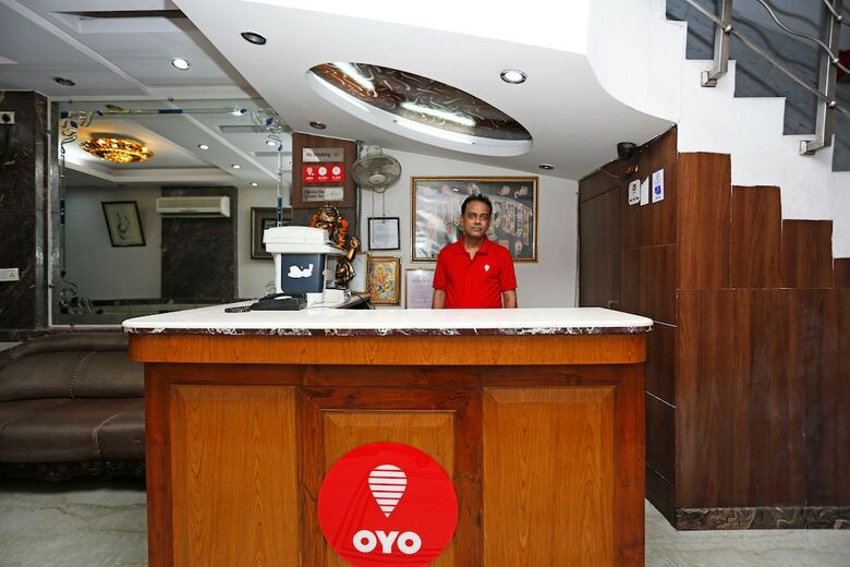Oyo 5401 Hotel Mid Town