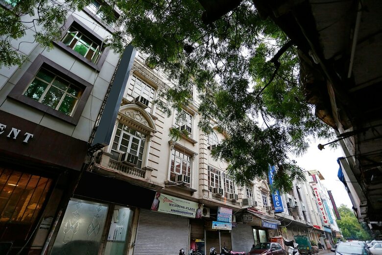 Oyo 5401 Hotel Mid Town