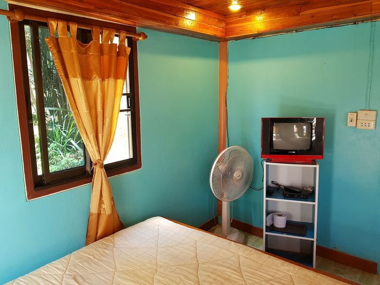 Hotel Baan Phanawan Resort