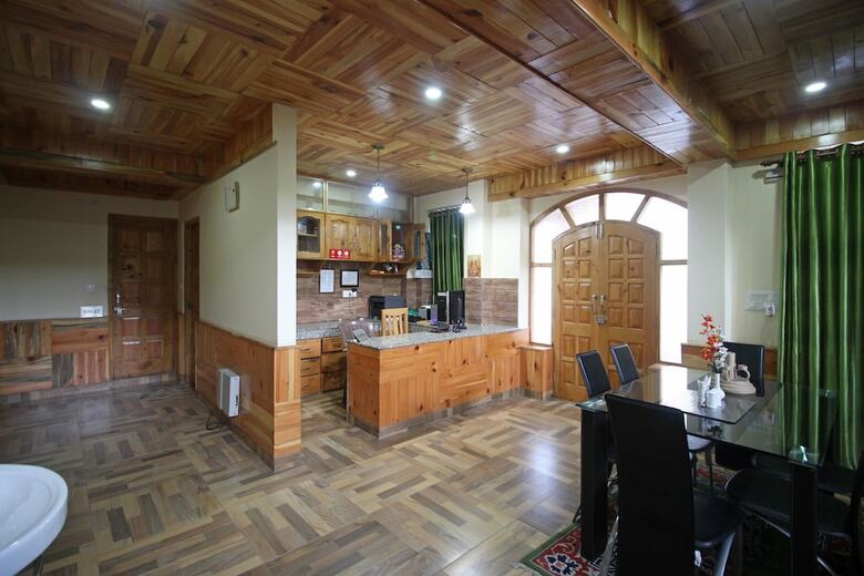 Hotel Oyo 7538 Home Stay Rajput Royal Cottage
