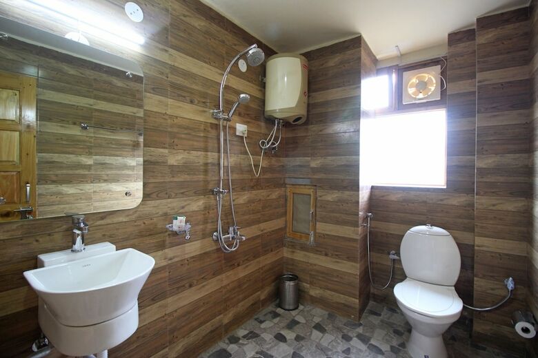 Hotel Oyo 7538 Home Stay Rajput Royal Cottage