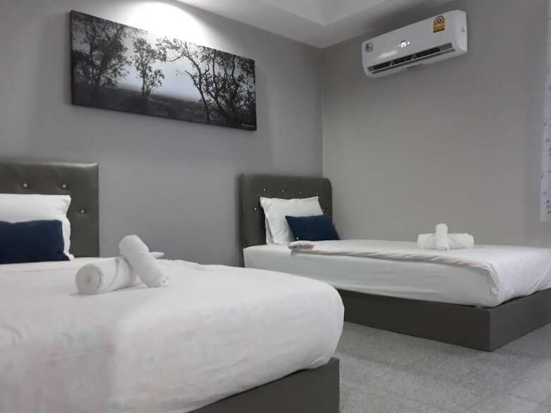 Hotel Golden Teak Ville
