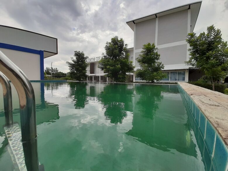 Hotel Golden Teak Ville