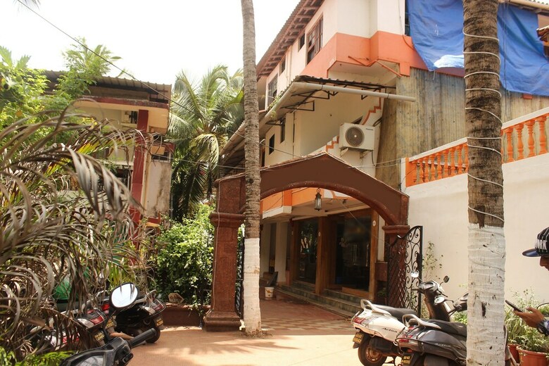 Hotel Oyo 5242 Zinho's