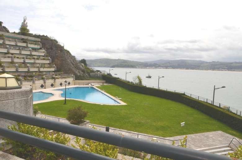 Apartment In Santo�a, Cantabria 103649 By Mo Rentals