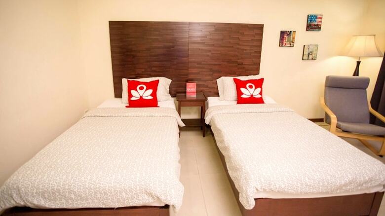 Hotel Zen Rooms Royal Bee